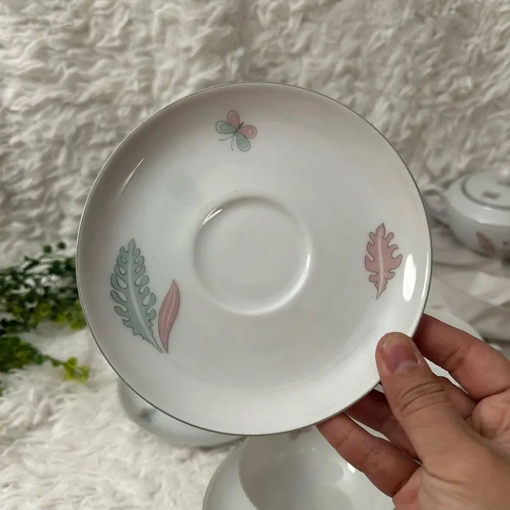 Porzellanfabrik Arzberg 5pc Porcelain teacup&saucer, ‎ creamer & sugar jar